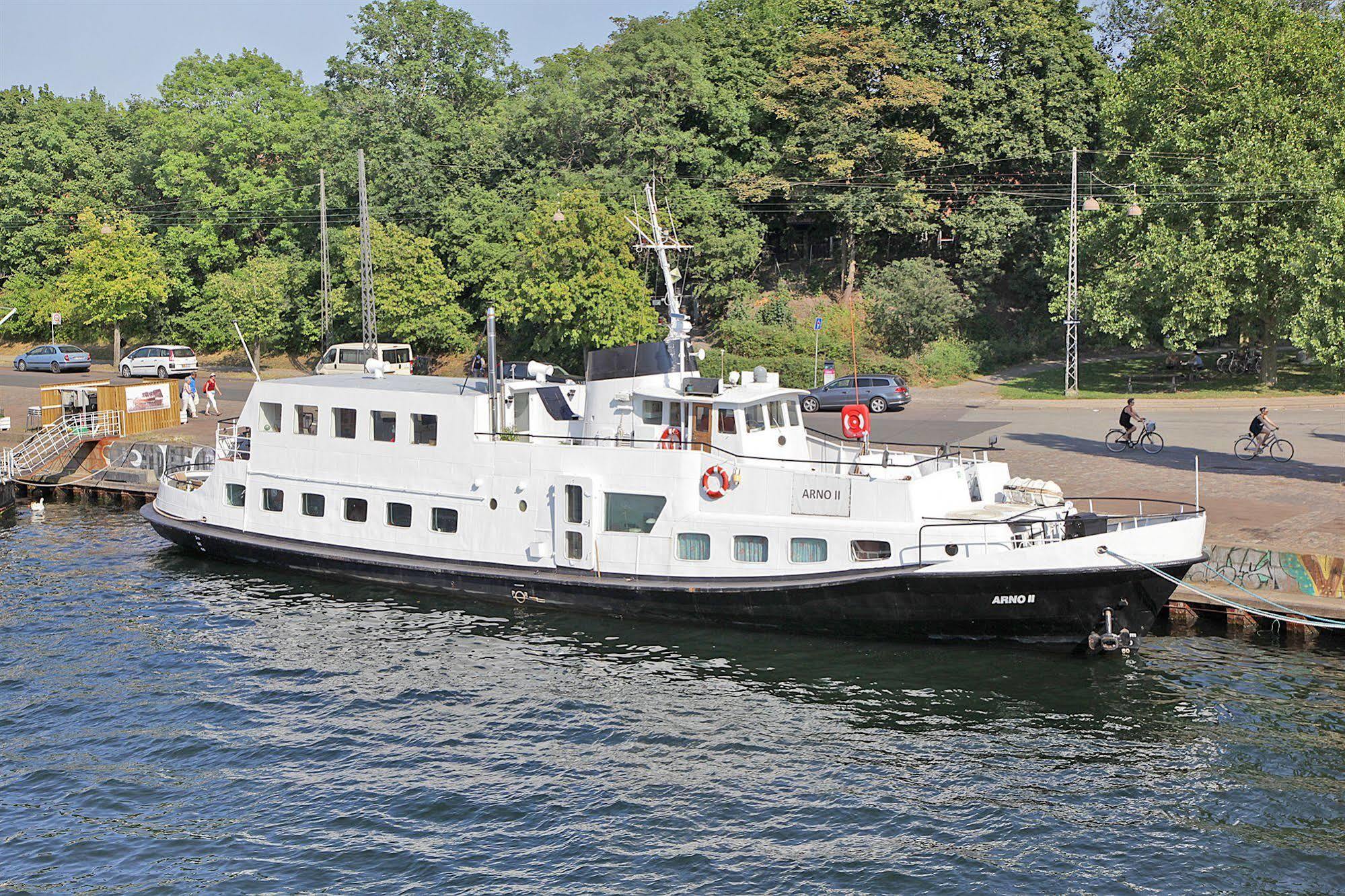 Copenhagen Houseboat Hotel Bagian luar foto